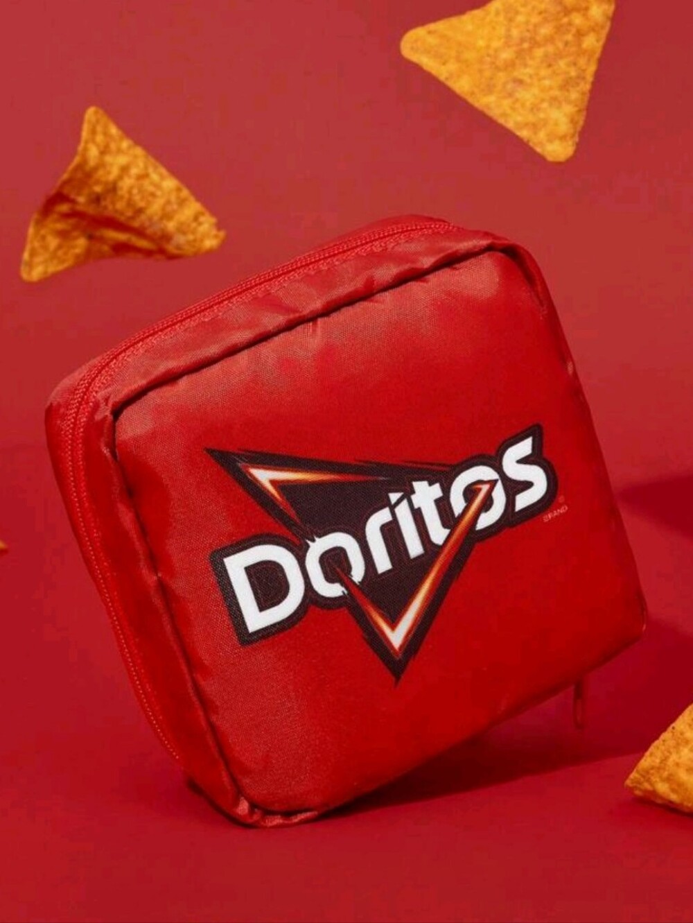 NIP: Doritos Red Logo Cube Pouch
